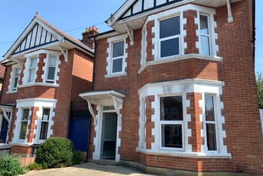 6 bed house, Frederica Road, Winton, Bournemouth, BH92LX - Image 1