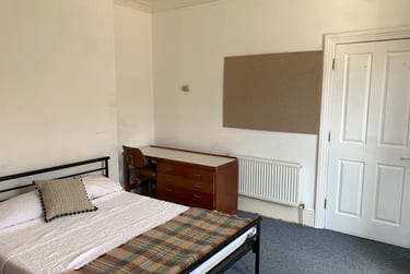 6 bed house, Sedgley road, Winton, Bournemouth, BH92JW - Image 5