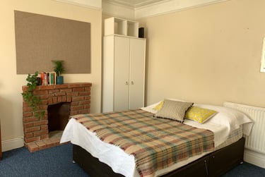 6 bed house, Osborne rd, Winton, Bournemouth, BH92JL - Image 5