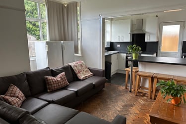 7 bed house, Bengal road, Winton, Bournemouth, BH92ND - Image 2