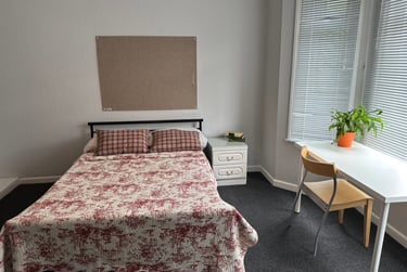 6 bed house, Capstone rd, Charminster, Bournemouth, BH88RT - Image 7