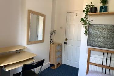 6 bed house, Osborne rd, Winton, Bournemouth, BH92JL - Image 10