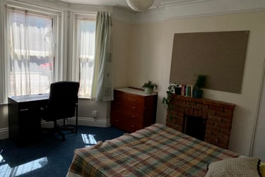 6 bed house, Osborne rd, Winton, Bournemouth, BH92JL - Image 11