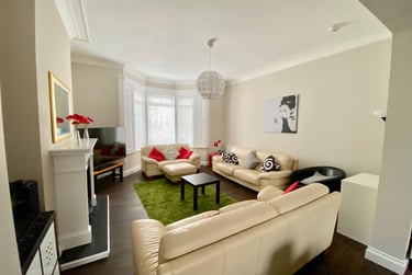 6 bed house, Brighton Grove, Jesmond, Newcastle, NE45NT - Image 2