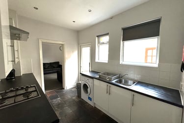 2 bed flat, Tavistock Road, Jesmond, Newcastle, NE23HY - Image 7