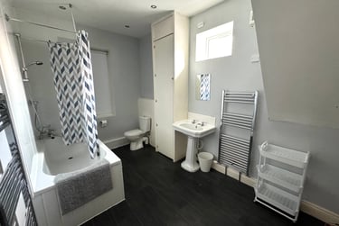 2 bed flat, Tavistock Road, Jesmond, Newcastle, NE23HY - Image 9