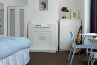 4 bed house, Bath Road, Southsea, Portsmouth, PO40HU - Image 2