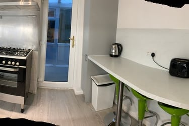 5 bed house, Hunton gardens, Near university, Canterbury, CT27TT - Image 5