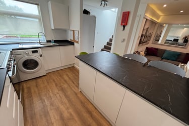 5 bed house, Ancress close, Near university, Canterbury, CT27DH - Image 3