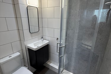 6 bed flat, Barrique Road, Dunkirk, Nottingham, NG72RP - Image 2