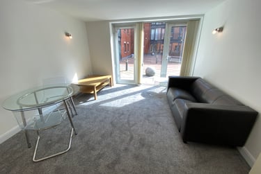 2 bed flat, Pilcher Gate, City centre, Nottingham, NG12GB - Image 6