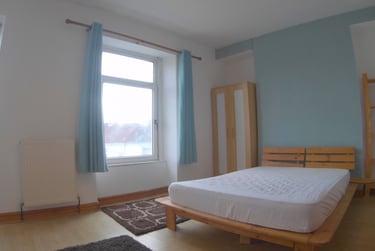 5 bed house, Bayview terrace, Brynmill, Swansea, SA14LT - Image 10