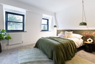 1 bed studio, Cowley Bridge Road, St David's, Exeter, EX44GS - Image 3