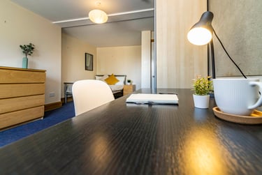 8 bed house, Harlaxton dr, Lenton, Nottingham, NG71JD - Image 7