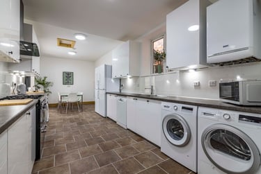 8 bed house, Albert grove, Lenton, Nottingham, NG71PA - Image 3