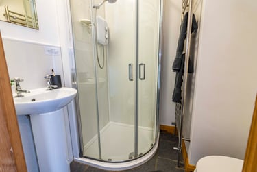 6 bed house, Harlaxton drive, Lenton, Nottingham, NG71JD - Image 8