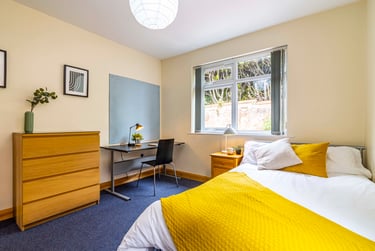 6 bed house, Harlaxton drive, Lenton, Nottingham, NG71JD - Image 5