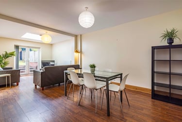 6 bed house, Charnock ave, Wollaton park, Nottingham, NG81AG - Image 3