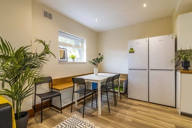 7 bed house, Harrowby Road, Lenton, Nottingham, NG71JP - Image 2