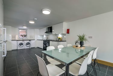 8 bed house, Harrington drive, Lenton, Nottingham, NG71JN - Image 3