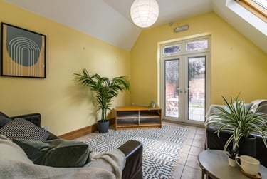 6 bed house, Harlaxton drive, Lenton, Nottingham, NG71JD - Image 5