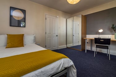 6 bed house, Harlaxton drive, Lenton, Nottingham, NG71JD - Image 9