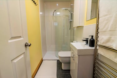 8 bed house, Rolleston dr, Lenton, Nottingham, NG71JT - Image 12