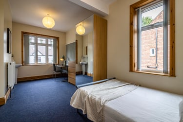 8 bed house, Harlaxton Drive, Lenton, Nottingham, NG71JD - Image 6