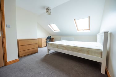 5 bed house, Hatherley Road, New Town, Reading, RG15QE - Image 2