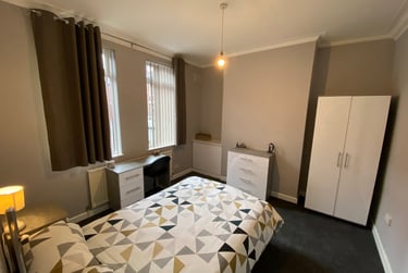 4 bed house, West grove, Victoria park, Manchester, M130AY - Image 4