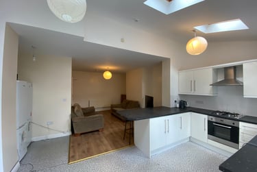 5 bed house, Hathersage road, Victoria park, Manchester, M130FE - Image 2