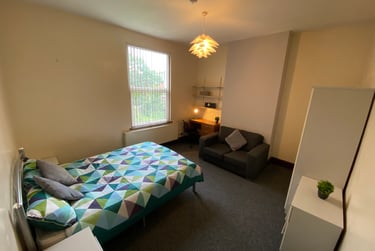 11 bed house, Richmond Grove, Ardwick, Manchester, M130DP - Image 2