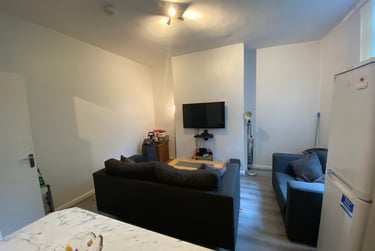 4 bed house, West grove, Victoria park, Manchester, M130AY - Image 3