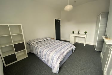 1 bed house, Booth Avenue, Fallowfield, Manchester, M146RB - Image 2