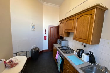2 bed flat, Hathersage road, Victoria park, Manchester, M130FE - Image 7