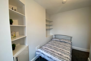 1 bed house, Beverly Road, Fallowfield, Manchester, M146TG - Image 2