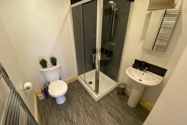 2 bed flat, Portland Cresent, Victoria park, Manchester, M130BU - Image 10