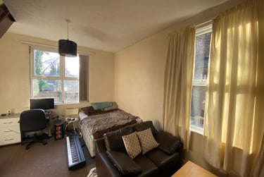 1 bed flat, Brighton grove, Fallowfield, Manchester, M145JR - Image 1