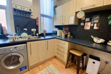 1 bed flat, Egerton road, Fallowfield, Manchester, M146RA - Image 4
