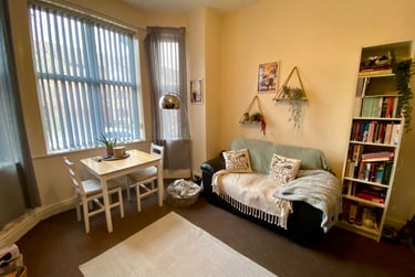 1 bed flat, Egerton road, Fallowfield, Manchester, M146RA - Image 1