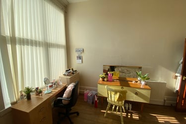 2 bed flat, Hathersage road, Victoria park, Manchester, M130FE - Image 3