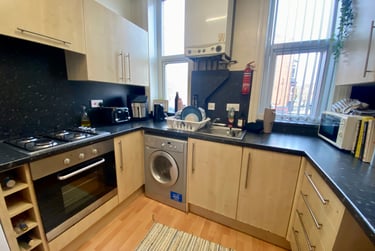 1 bed flat, Egerton road, Fallowfield, Manchester, M146RA - Image 3