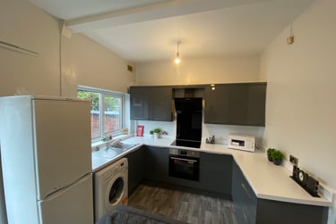 1 bed house, Beverly Road, Fallowfield, Manchester, M146TG - Image 4