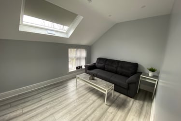 2 bed flat, Brighton Grove, Victoria Park, Manchester, M145JR - Image 2