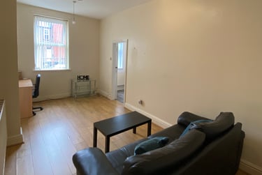 1 bed flat, Egerton road, Fallowfield, Manchester, M146RA - Image 5