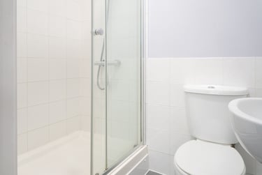 7 bed house, Hughenden Road, Near university, High wycombe, HP135PE - Image 11