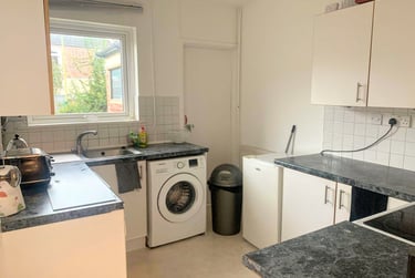 3 bed house, Tower Road, Southsea, Portsmouth, PO49AX - Image 4