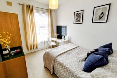 5 bed house, Min walk to Uni, Near university, Portsmouth, PO40BB - Image 6