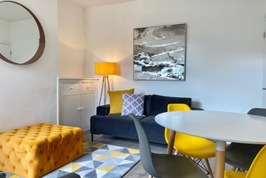 4 bed house, Alfred Street, City Centre, Gloucester, GL14DD - Image 1