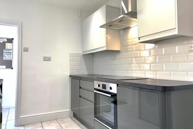 4 bed house, Alfred Street, City Centre, Gloucester, GL14DF - Image 5